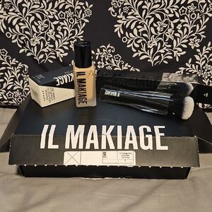 IL MAKIAGE Foundation with Brush Duo